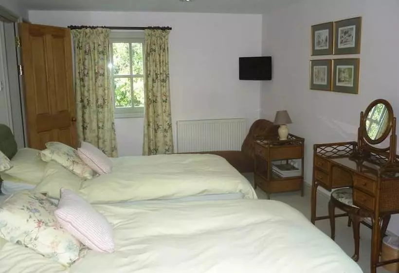 Aamiaismajoitus (B&B) Tabor House