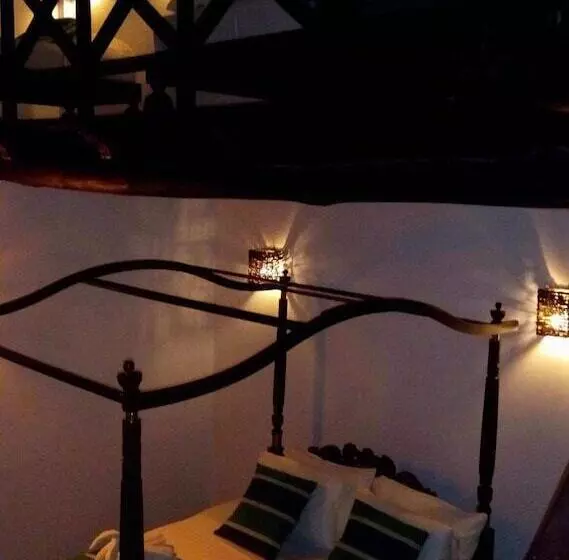 Hotelli Jansens Bungalow Sinharaja