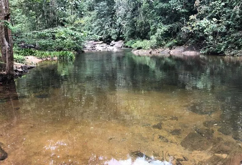 Hotelli Jansens Bungalow Sinharaja