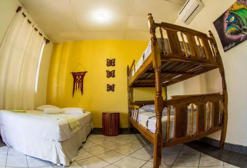 Hotelli Miramar Surfcamp