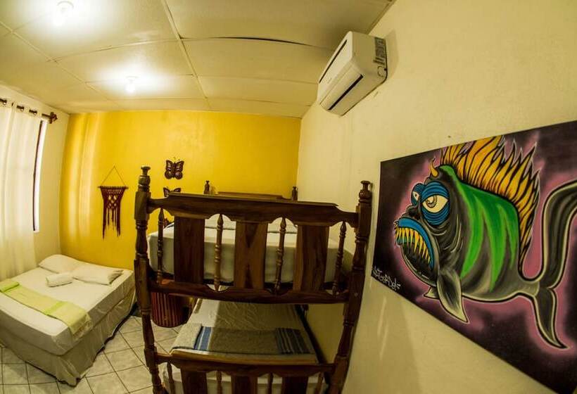 هتل Miramar Surfcamp