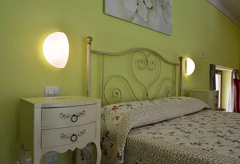 田舎風ホテル Agriturismo Cornali