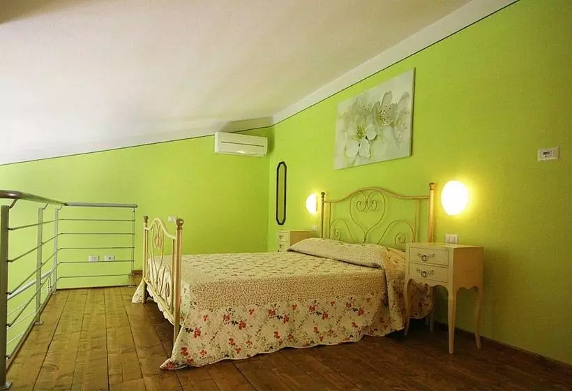 田舎風ホテル Agriturismo Cornali