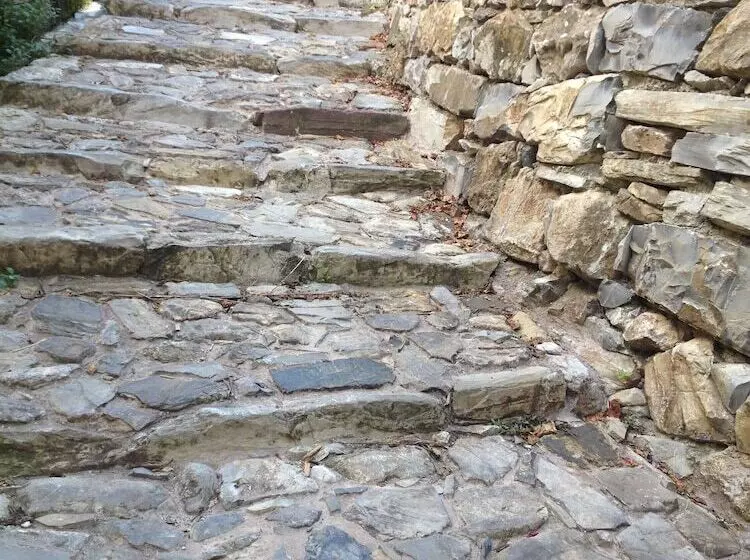 Medieval Village B&b