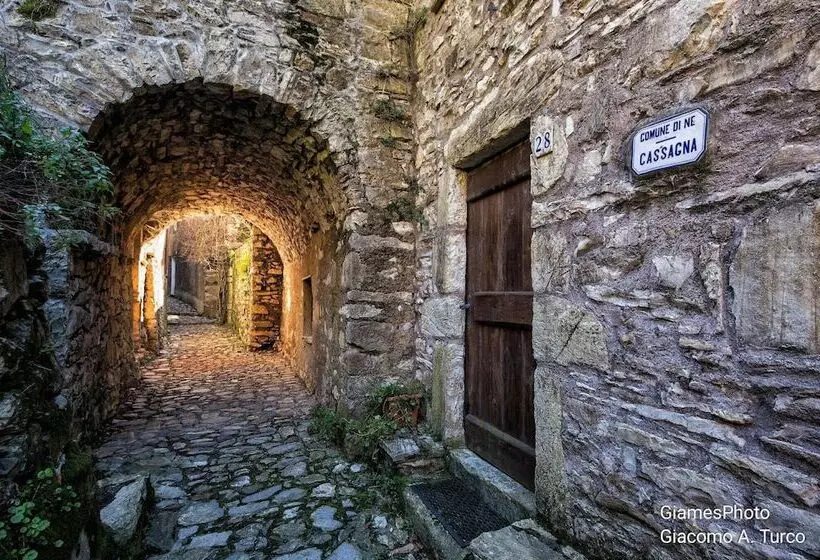 Medieval Village B&b