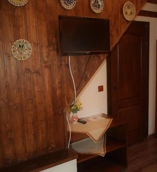 پانسیون Casa Demeter