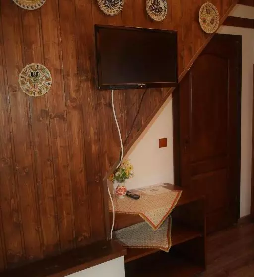پانسیون Casa Demeter