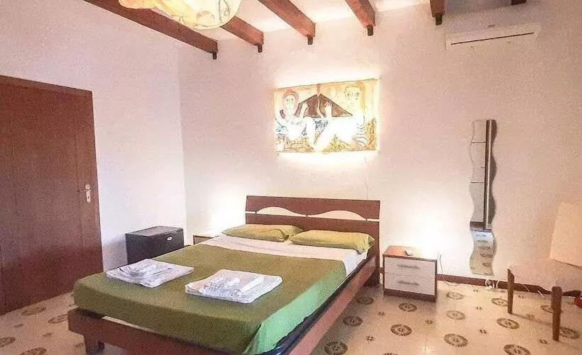 Villa Il Glicine Bed & Breakfast