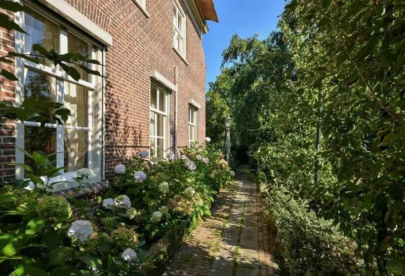 Aamiaismajoitus (B&B) De Oude Pastorie Macharen