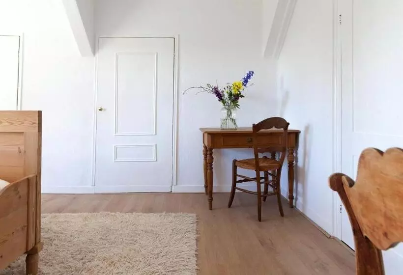 Aamiaismajoitus (B&B) De Oude Pastorie Macharen