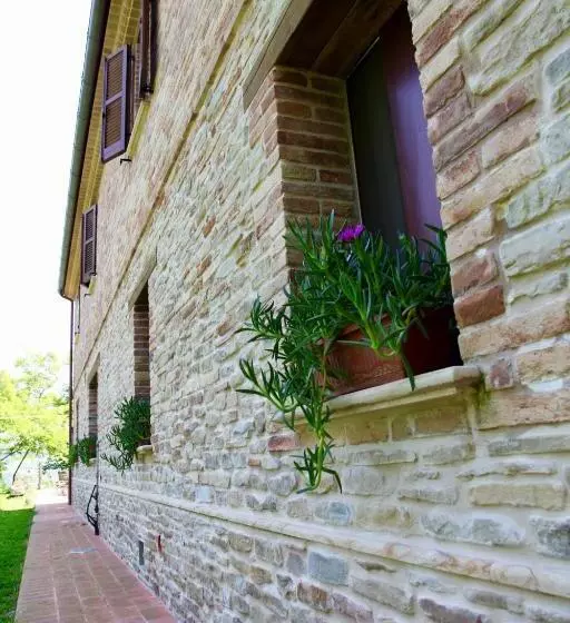 ホテル Agriturismo Biologico Villa Rosa