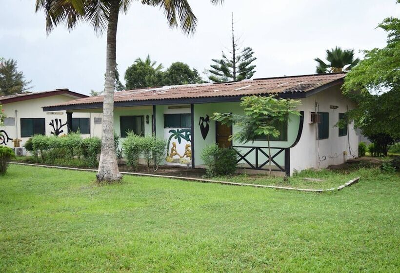 酒店 Alberta's Palace Beach Resort