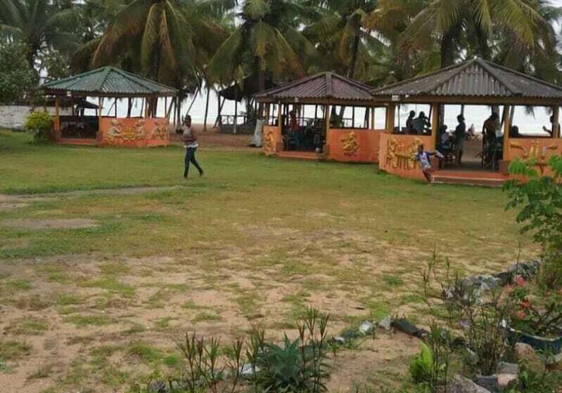 酒店 Alberta's Palace Beach Resort