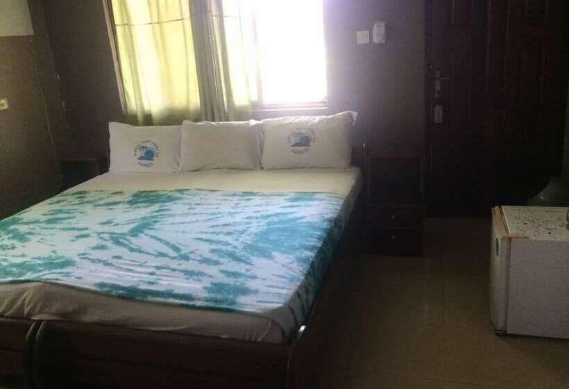 酒店 Alberta's Palace Beach Resort