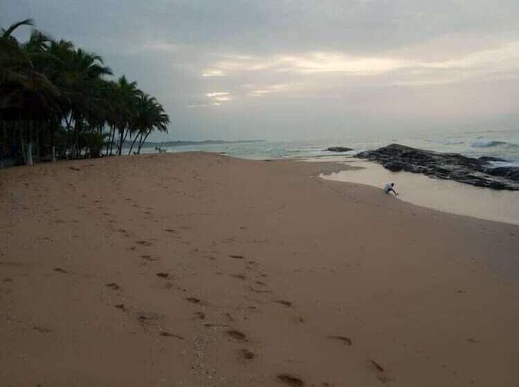 酒店 Alberta's Palace Beach Resort