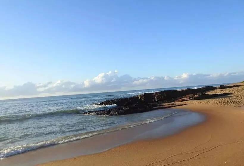 Hotelli Alberta's Palace Beach Resort