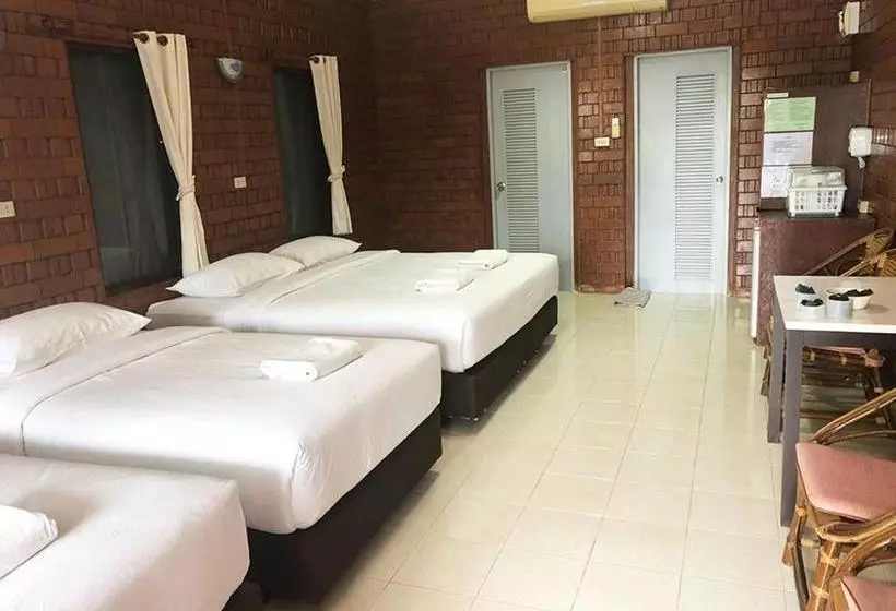 Hotelli Ban Krut Resort