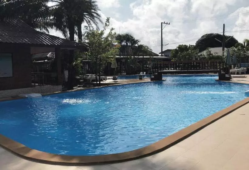 Hotelli Ban Krut Resort