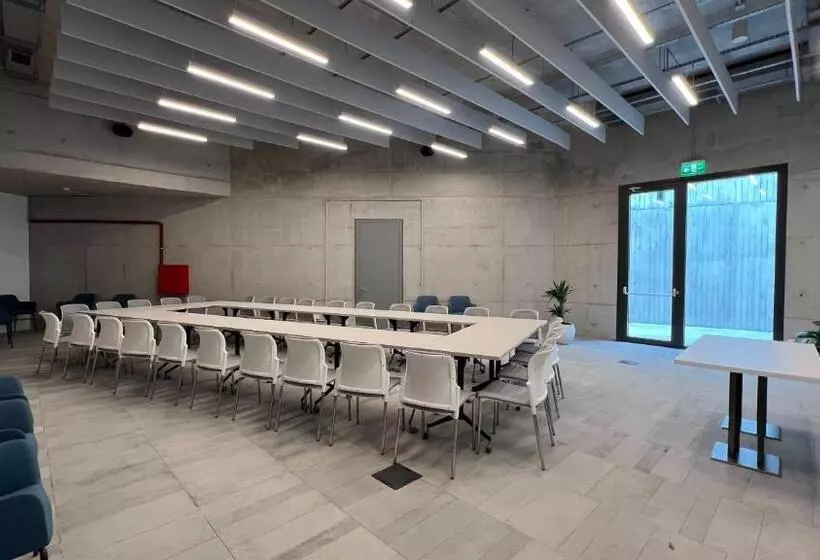 Concept Hotel By Coaf