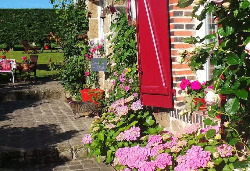 Majatalo Clos De La Haute Riviere