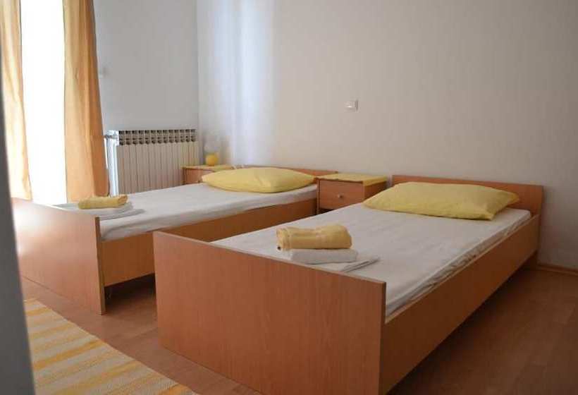 펜션 Francesca Guesthouse