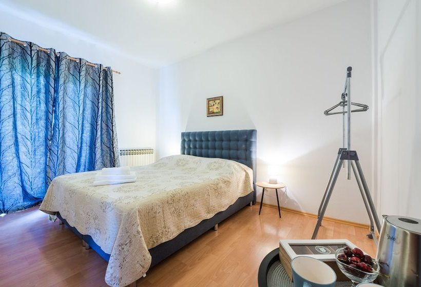 펜션 Francesca Guesthouse