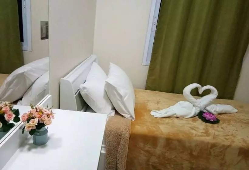 پانسیون Home Room House  Adults Only