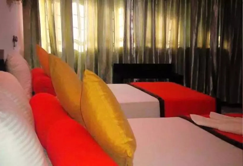 Majatalo Oak Ray Villa