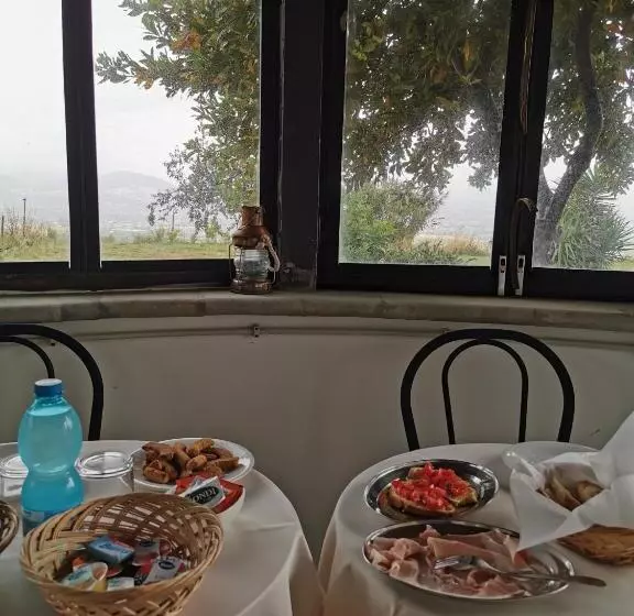 ベッドアンドブレックファースト Villa Dei Romani   Country House