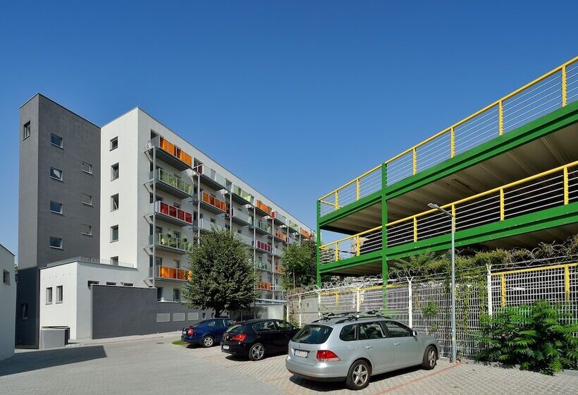 هتل Apollis Business & Budget By Ambiente