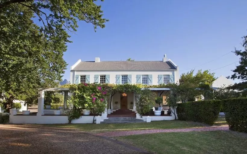 Hotelli Dunstone Manor