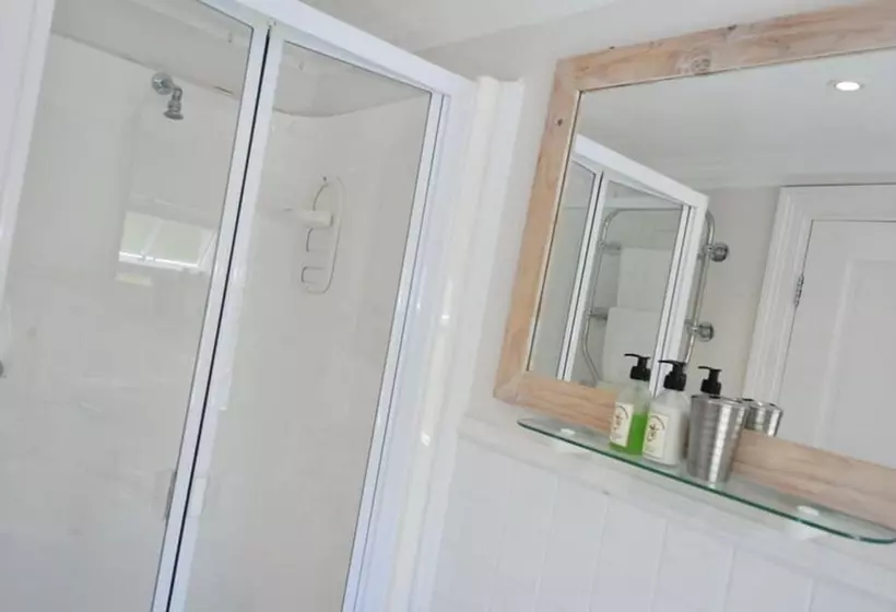 هتل Guadeloupe Self Catering