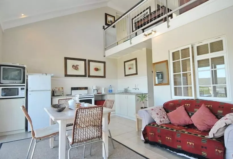 هتل Guadeloupe Self Catering