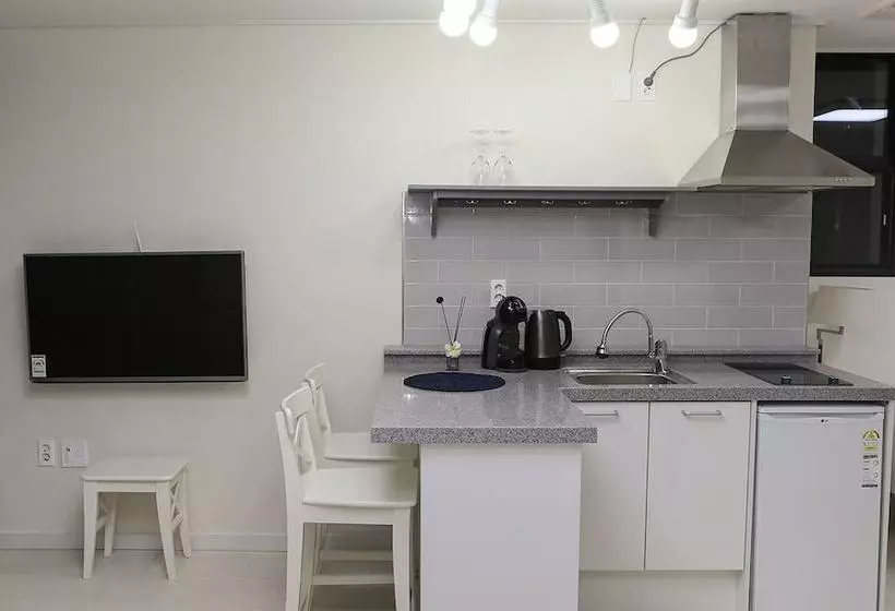 Hotelli Plumeria Pension