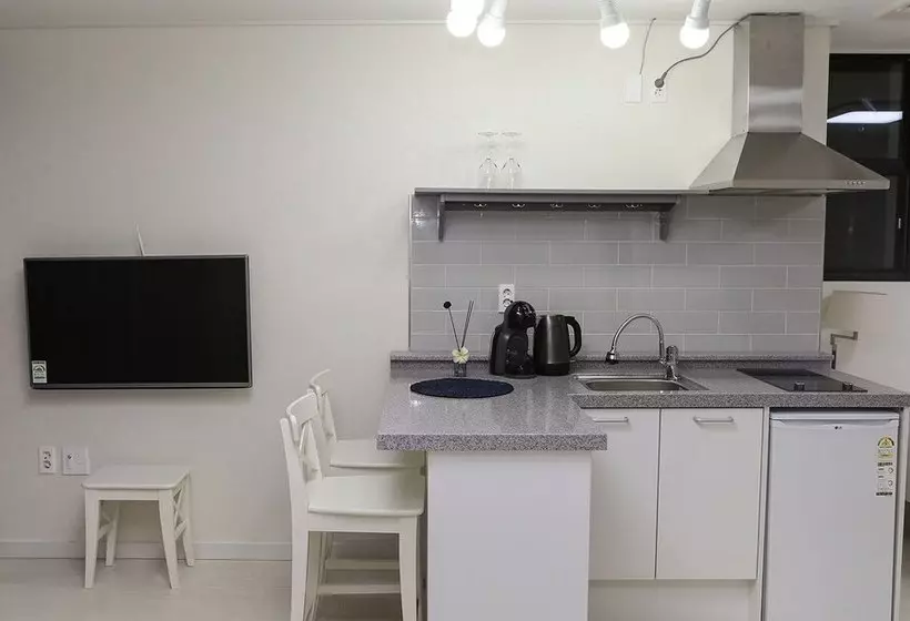 Hotelli Plumeria Pension