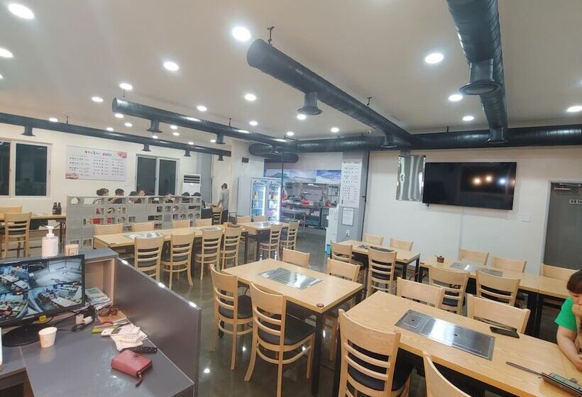 فندق Sea Dragon Pension