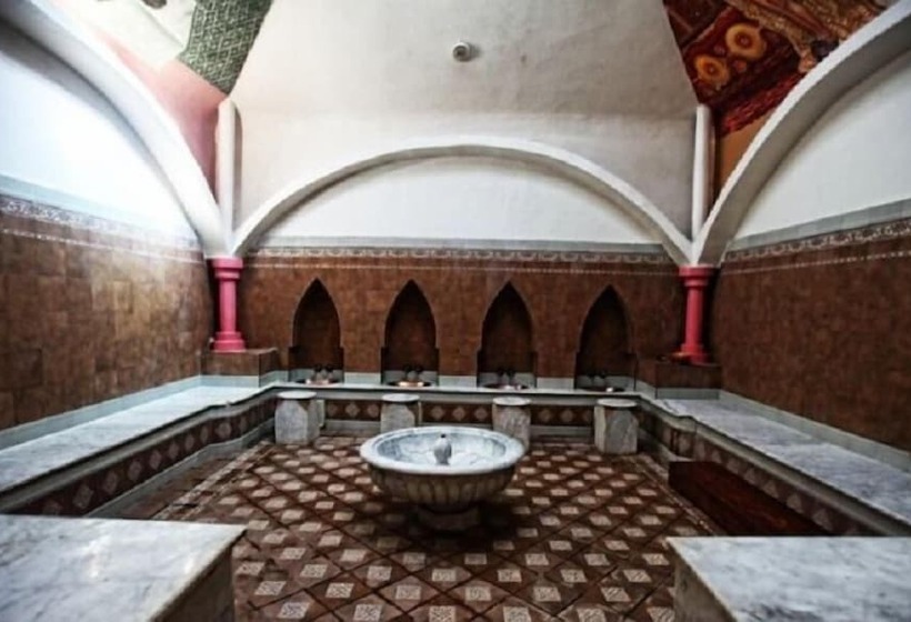 בית מלון כפרי Club Hanane