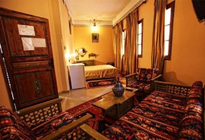 בית מלון כפרי Club Hanane