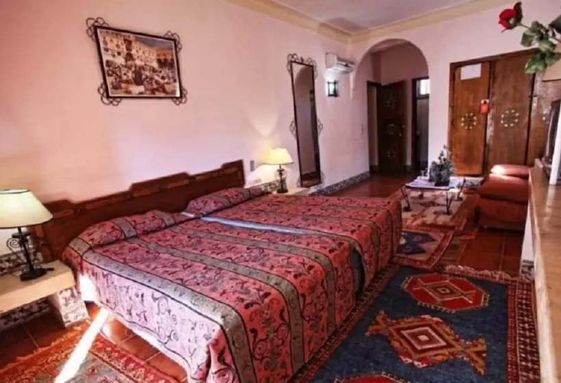 Отель Club Hanane