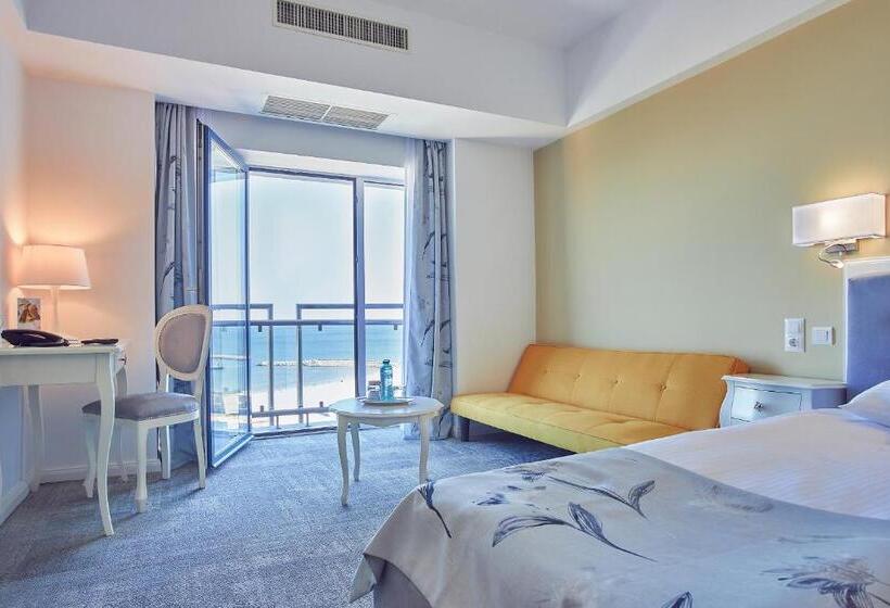 Отель Continental Forum Constanta