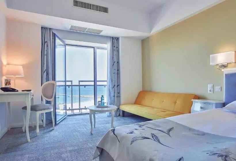 ホテル Continental Forum Constanta