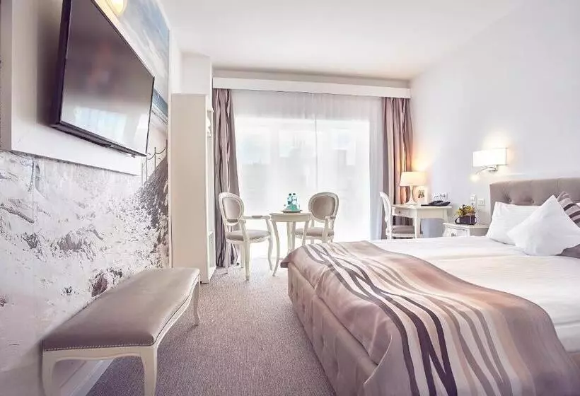 ホテル Continental Forum Constanta