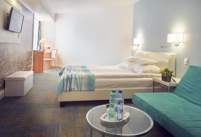 Отель Continental Forum Constanta