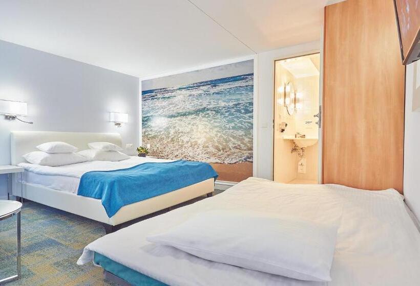 Отель Continental Forum Constanta