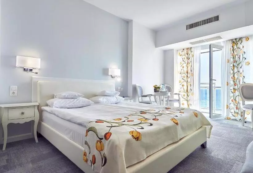 ホテル Continental Forum Constanta