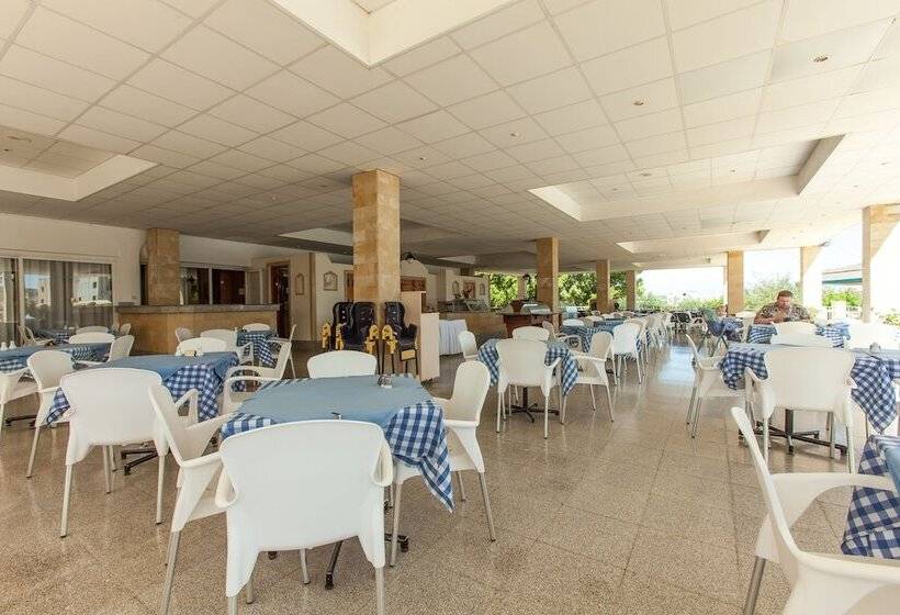 هتل Crown Resorts Elamaris