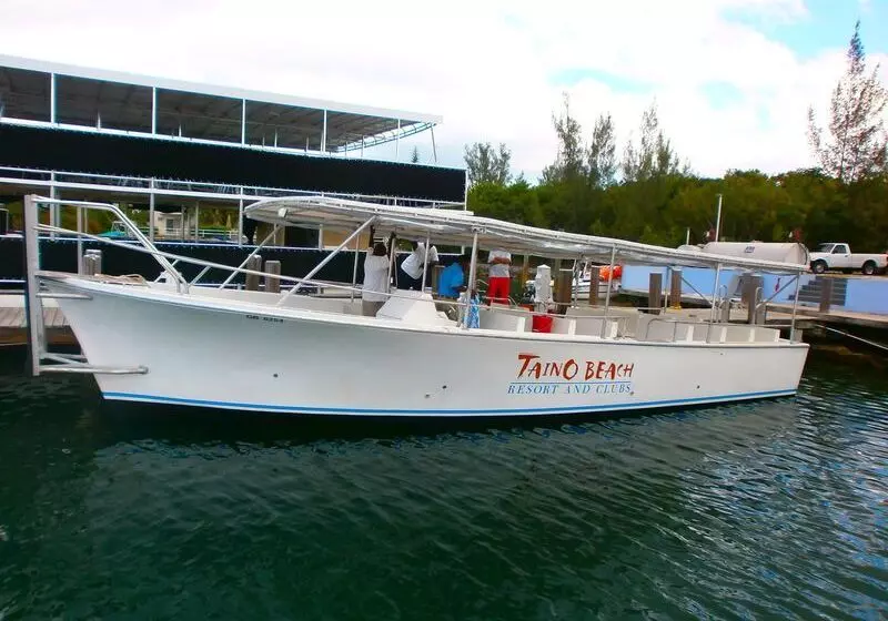 Flamingo Bay Hotel & Marina