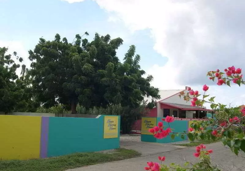 ホテル Happy Holiday Homes