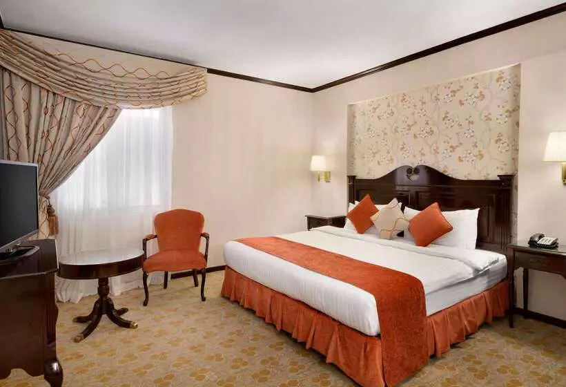 هتل Hawthorn Suites By Wyndham Al Khobar