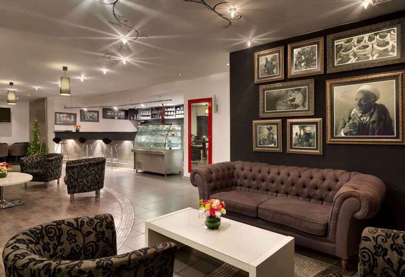 Hotel Hawthorn Suites By Wyndham Al Khobar